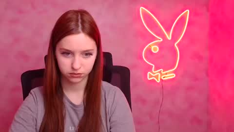 Mia online show from 2, 12, 2025