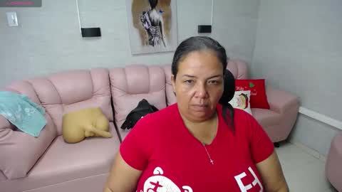 Snapshot of misspenelopenipples chatting on 24, 12, 2024 Penelope online show from 24, 12, 2024