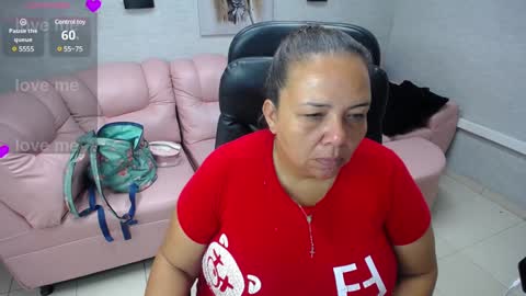 Snapshot of misspenelopenipples chatting on 5, 2, 2025 Penelope online show from 5, 2, 2025