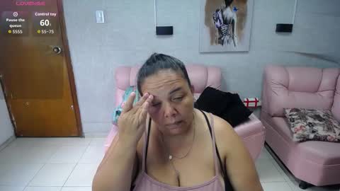 Snapshot of misspenelopenipples chatting on 29, 9, 2025 Penelope online show from 29, 9, 2025