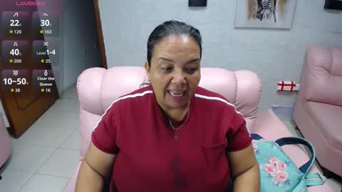 Snapshot of misspenelopenipples chatting on 20, 10, 2025 Penelope online show from 20, 10, 2025