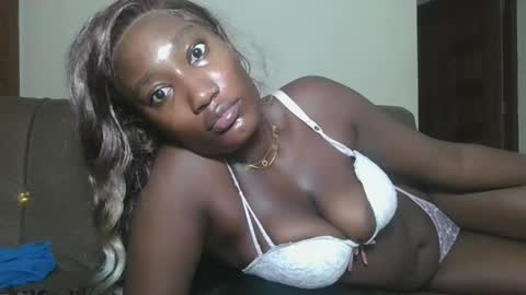 Snapshot of missprettygal chatting on 23, 4, 2026 pretty gal online show from 23, 4, 2026