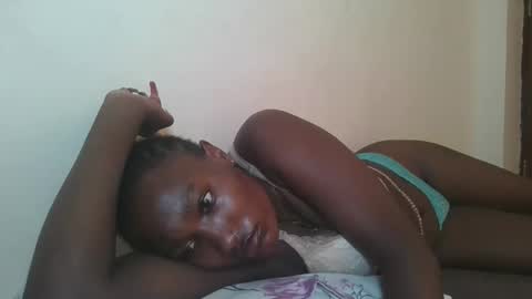 Snapshot of missprettygal chatting on 25, 5, 2026 pretty gal online show from 25, 5, 2026