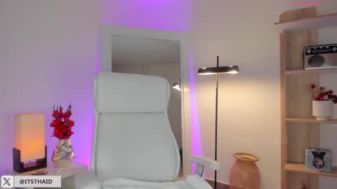 Snapshot of missthailand_ chatting on 11, 3, 2025 Fernanda Davila online show from 11, 3, 2025