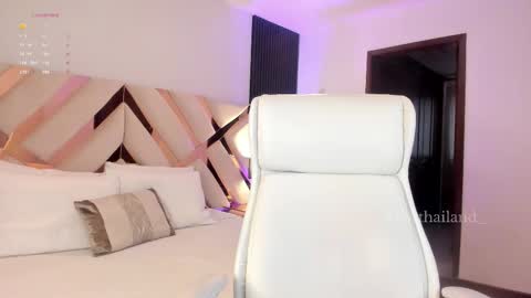 Snapshot of missthailand_ chatting on 13, 11, 2025 Fernanda Davila online show from 13, 11, 2025