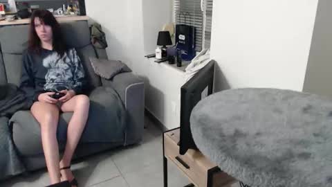 missthon online show from 1, 12, 2025