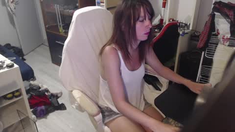 missthon online show from 8, 4, 2026