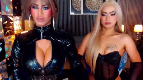 misstrishontop online show from 2, 3, 2026