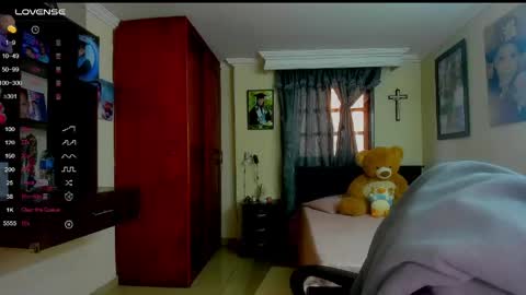missvalery1 online show from 25, 5, 2026