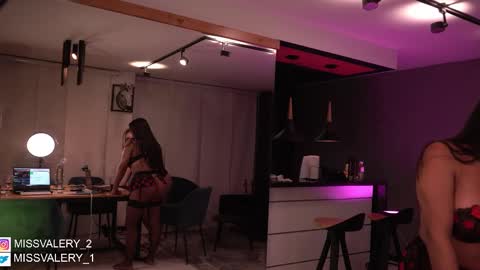 OF online show from 19, 2, 2025