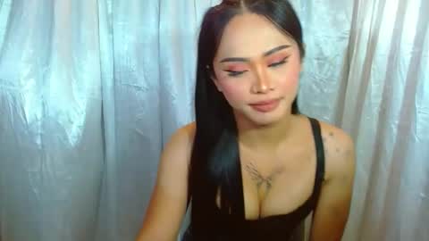 SweetViolet online show from 1, 5, 2026