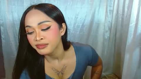Snapshot of missviolet11 chatting on 27, 5, 2026 SweetViolet online show from 27, 5, 2026