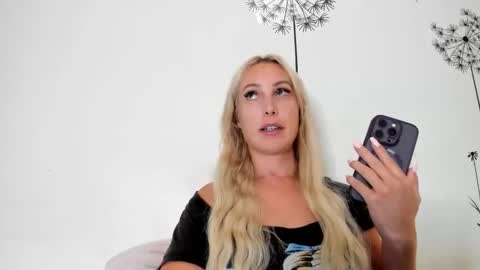 Snapshot of missy_matrix chatting on 4, 5, 2026 Missy matrix online show from 4, 5, 2026