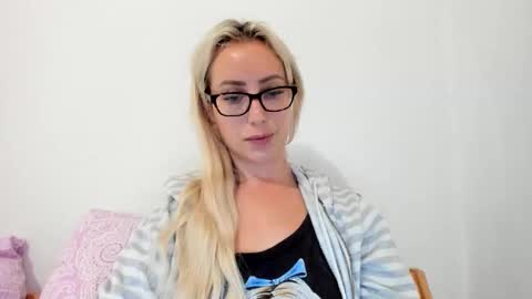 Snapshot of missy_matrix chatting on 5, 6, 2026 Missy matrix online show from 5, 6, 2026