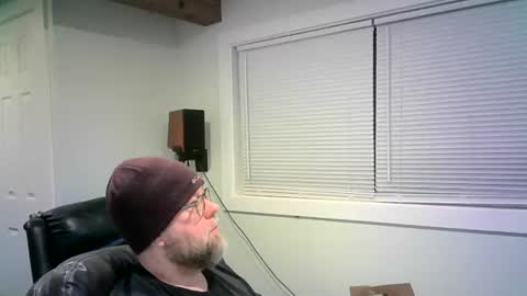 Mr. Happy online show from 6, 3, 2025