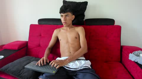 Snapshot of mister_jhonxxx chatting on 7, 12, 2024 mister_jhonxxx online show from 7, 12, 2024