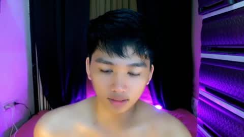 Snapshot of mister_officer chatting on 21, 4, 2026 SAINT SACHI will make your day online show from 21, 4, 2026