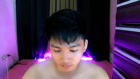 Snapshot of mister_officer chatting on 23, 4, 2026 SAINT SACHI will make your day online show from 23, 4, 2026