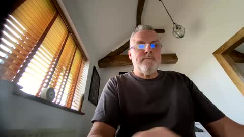 Snapshot of misterblivs chatting on 19, 2, 2025 Misterblivs online show from 19, 2, 2025