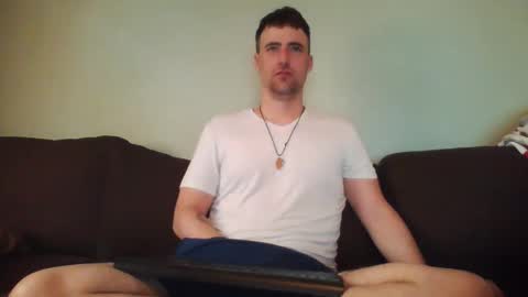 Snapshot of misterenergy9 chatting on 4, 10, 2025 MisterEnergy online show from 4, 10, 2025