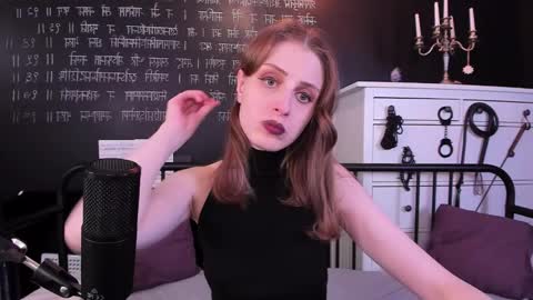 Snapshot of mistress_marlene chatting on 5, 1, 2025 Mistress Marlene online show from 5, 1, 2025