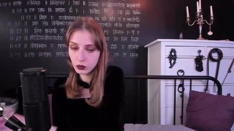 Snapshot of mistress_marlene chatting on 24, 1, 2025 Mistress Marlene online show from 24, 1, 2025