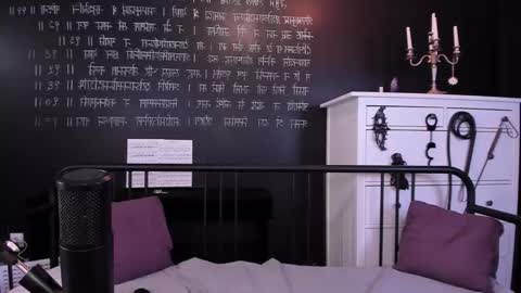 Snapshot of mistress_marlene chatting on 15, 2, 2025 Mistress Marlene online show from 15, 2, 2025