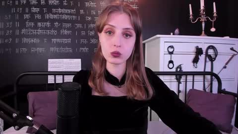 Snapshot of mistress_marlene chatting on 18, 2, 2025 Mistress Marlene online show from 18, 2, 2025