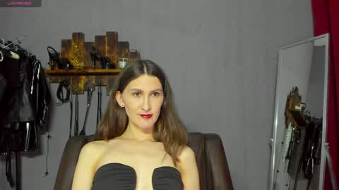 Snapshot of mistress_pamela_ chatting on 3, 12, 2024 Mistress Pamela online show from 3, 12, 2024