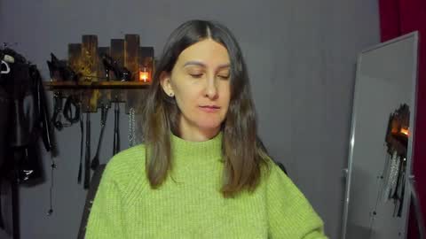 Snapshot of mistress_pamela_ chatting on 6, 12, 2024 Mistress Pamela online show from 6, 12, 2024