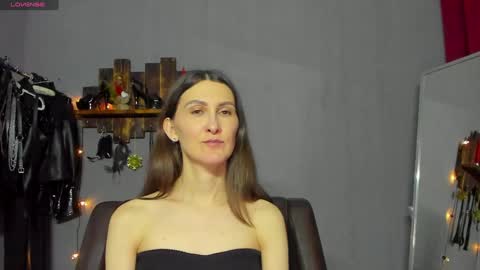 Snapshot of mistress_pamela_ chatting on 13, 12, 2024 Mistress Pamela online show from 13, 12, 2024
