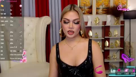 Snapshot of mistressathenna chatting on 29, 4, 2026 mistressathenna online show from 29, 4, 2026