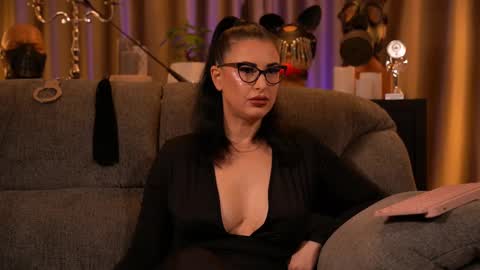 Mistress Kelly online show from 13, 10, 2025