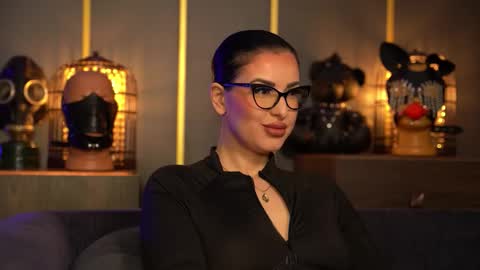 Mistress Kelly online show from 27, 2, 2026