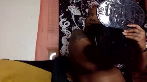 Snapshot of mistressmystii chatting on 10, 12, 2024 Mistress Mystii online show from 10, 12, 2024