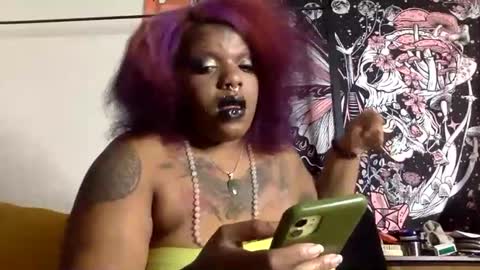 Snapshot of mistressmystii chatting on 12, 12, 2024 Mistress Mystii online show from 12, 12, 2024