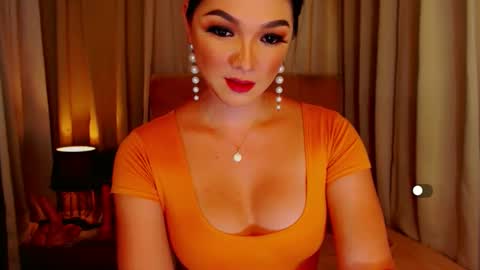 Snapshot of mistressseductionleah chatting on 20, 12, 2024 Leah online show from 20, 12, 2024