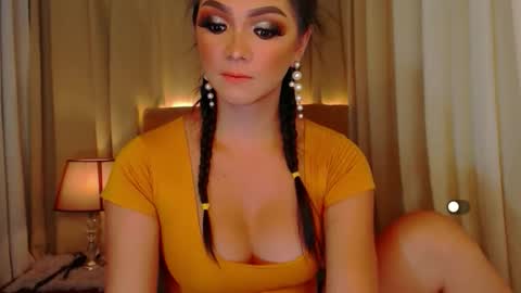 Snapshot of mistressseductionleah chatting on 12, 4, 2026 Leah online show from 12, 4, 2026