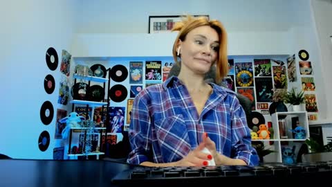 MistyBarnes NONUDE MODEL online show from 16, 12, 2024