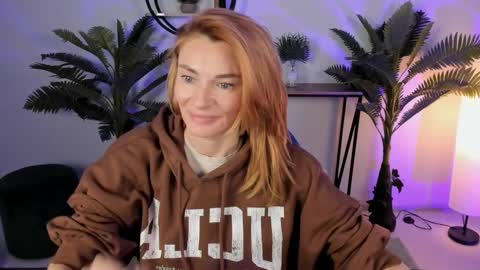 MistyBarnes NONUDE MODEL online show from 23, 12, 2024