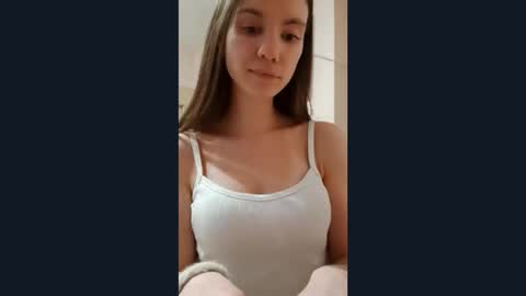 mistytucker online show from 7, 1, 2026