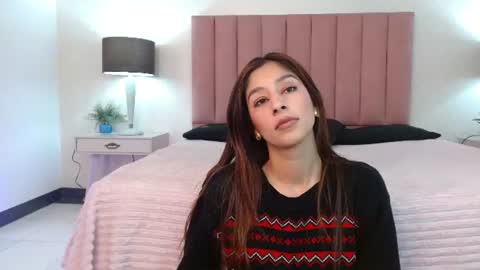 Snapshot of mistyy_01 chatting on 27, 6, 2026 MISTY online show from 27, 6, 2026