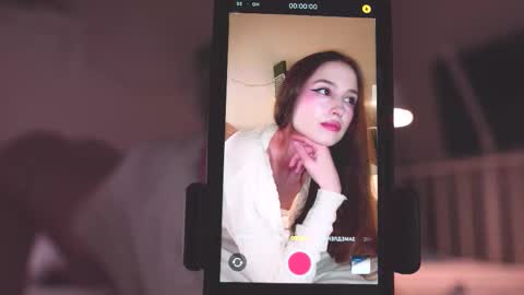 Snapshot of mita_mp4 chatting on 2, 10, 2025 Mita online show from 2, 10, 2025