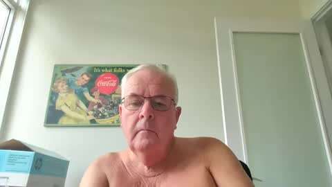 Snapshot of mitchpj chatting on 6, 6, 2026 mitchpj online show from 6, 6, 2026