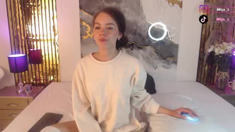 Mtica Brennet online show from 28, 2, 2026