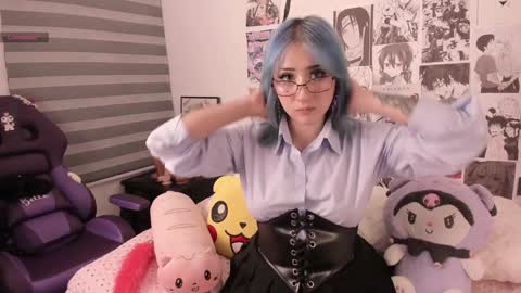 Snapshot of miwaviolet chatting on 11, 1, 2025 Miwa Violet online show from 11, 1, 2025