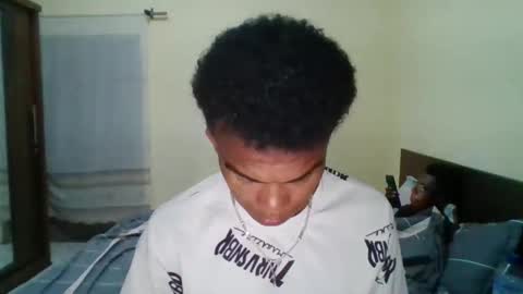 Snapshot of mixedboy_sexy chatting on 21, 10, 2025 mixedboy_sexy online show from 21, 10, 2025
