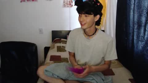 Snapshot of mixipeach chatting on 19, 10, 2025 Naomi and Nekorii online show from 19, 10, 2025