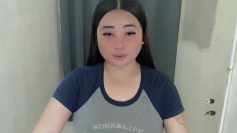 Snapshot of miya_licious chatting on 1, 2, 2025 cassie marie online show from 1, 2, 2025
