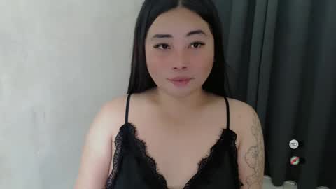 Snapshot of miya_licious chatting on 14, 2, 2025 cassie marie online show from 14, 2, 2025